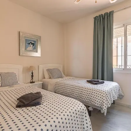 Apartment Homely *